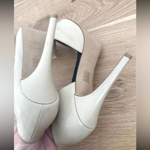 Guess by Marciano patent leather heels - Picture 2 of 3